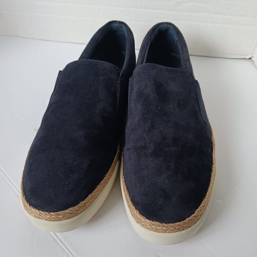 Vince Suede Women’s Dark Blue Flat Loafer Size 8M